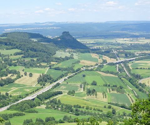Blick auf den Hohenkrähen.