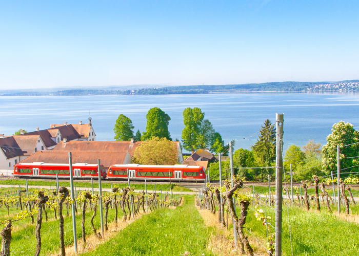 Blick auf den Bodensee vom Kloster Birnau Blick auf den Bodensee vom Kloster Birnau